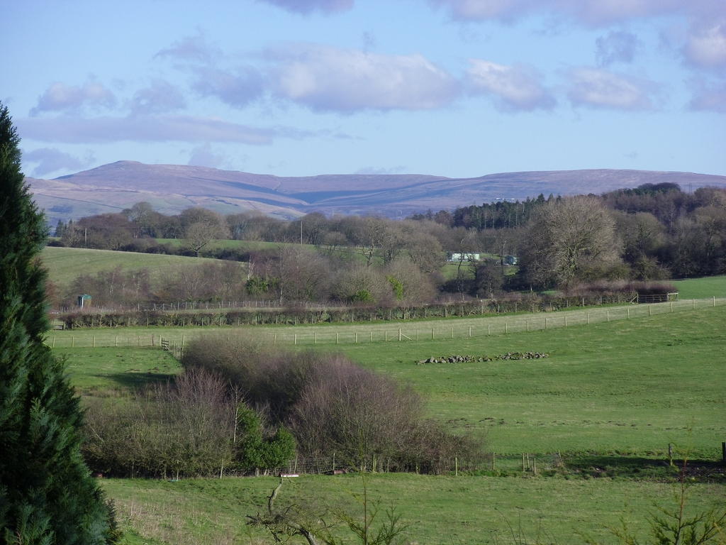 Tithe Barn Bed And Breakfast คาร์นฟอร์ธ ภายนอก รูปภาพ